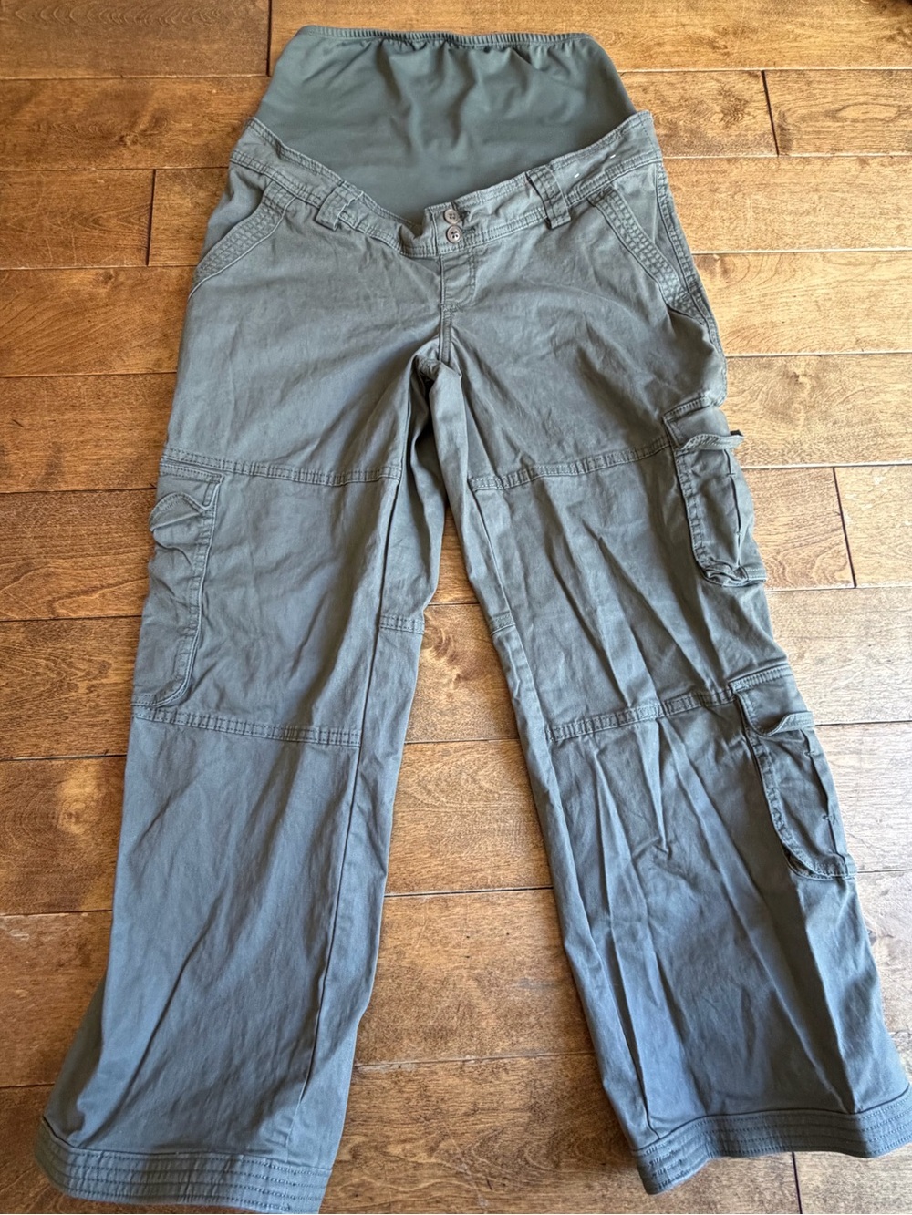 Abercrombie & Fitch Maternity Green Cargo Pants 10 Short size 30